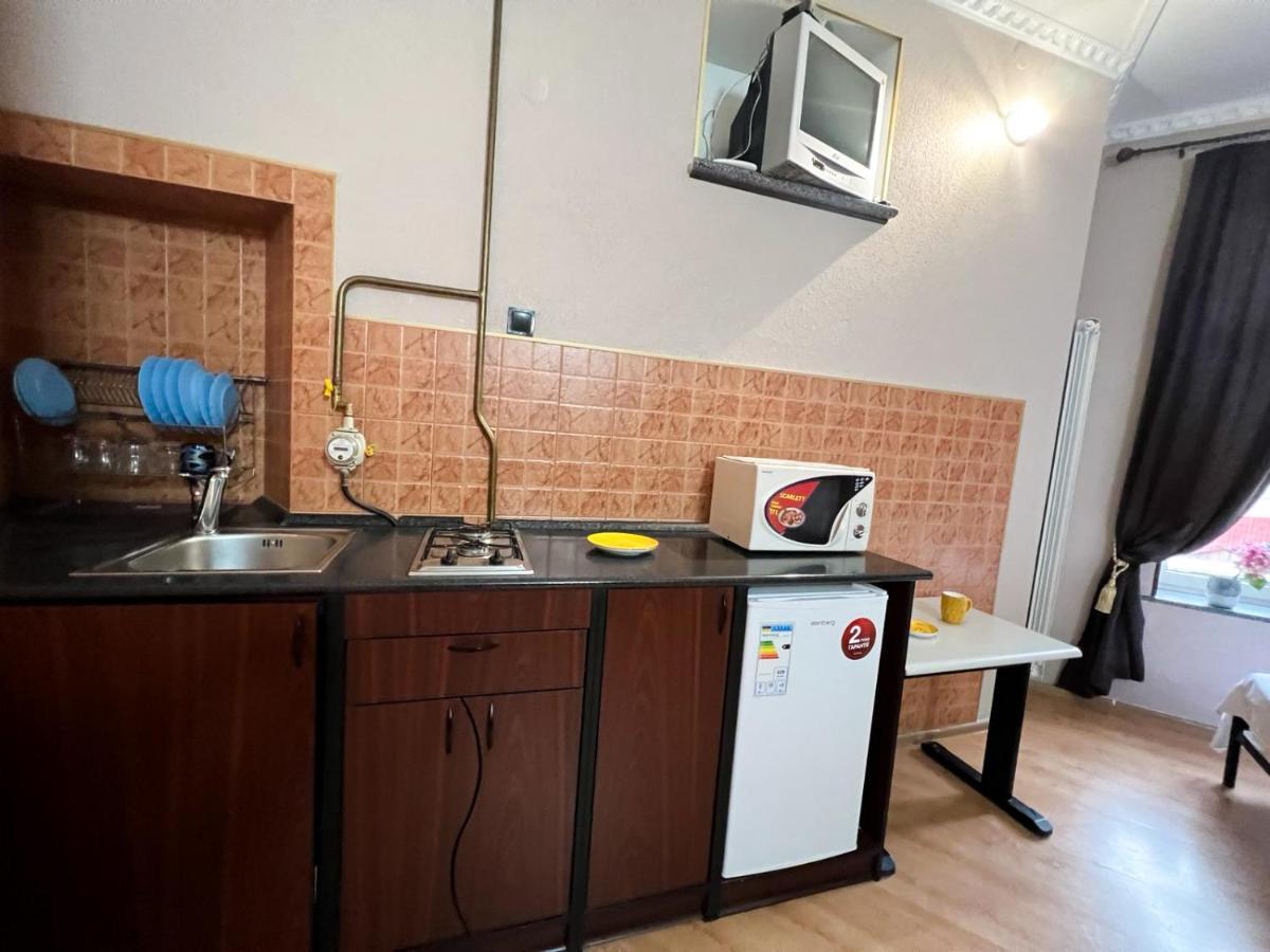 Apartment In The Historic Center キエフ エクステリア 写真