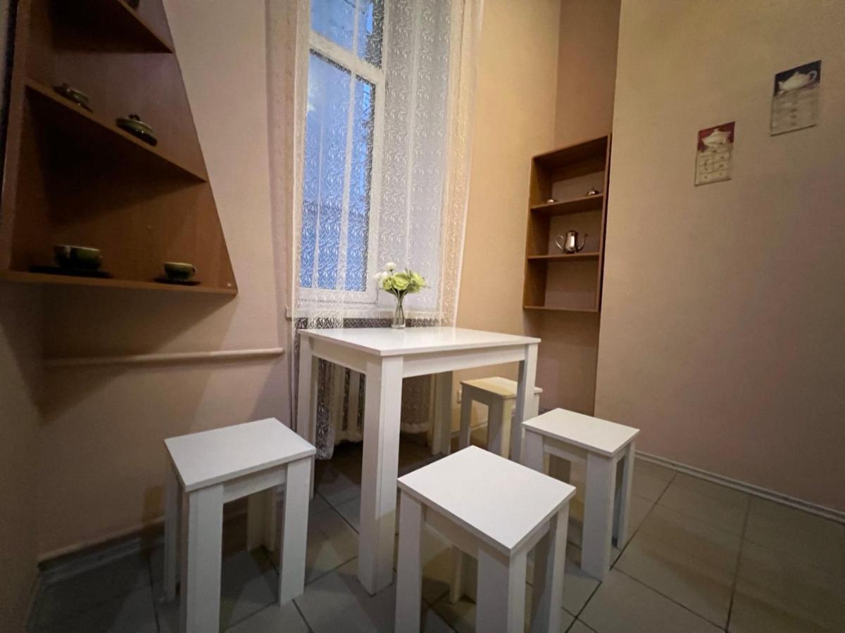 Apartment In The Historic Center キエフ エクステリア 写真